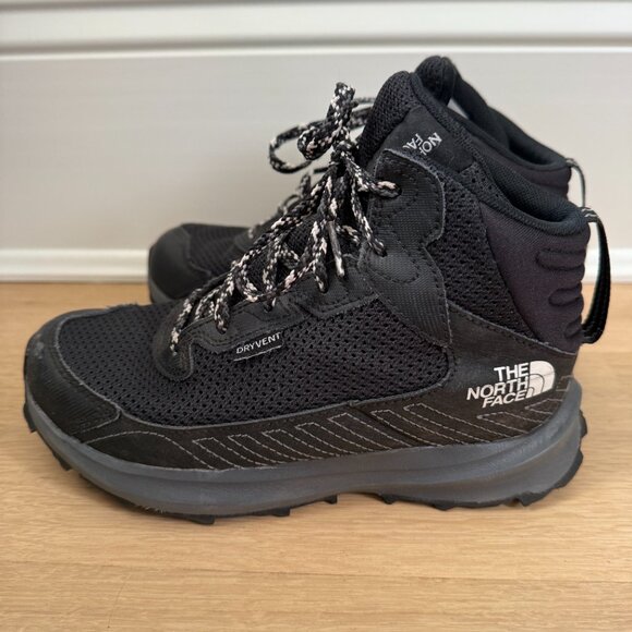North Face Waterproof Black Boots - Picture 5 of 7